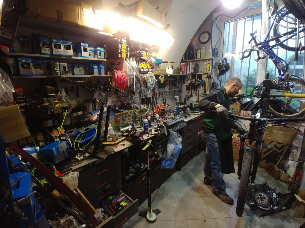 Servis a oprava bicyklov Banská Bystrica Marek Sloboda Be-cycles